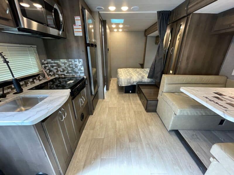 Class C RV Under 25 Feet Nexus Phantom 24P Interior