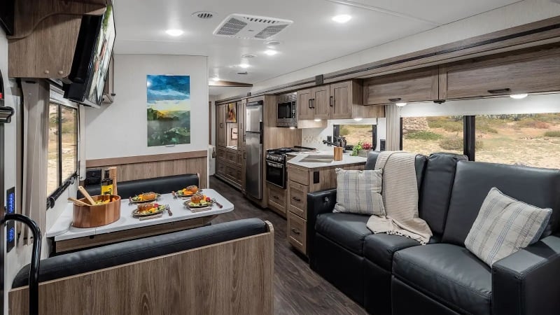 Winnebago NPF 29NP Interior