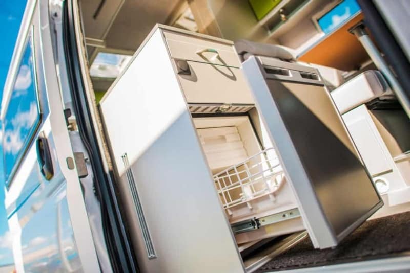 Does an RV Fridge Work Better on Gas or Electric FAQs How long will a 3-way fridge run on gas