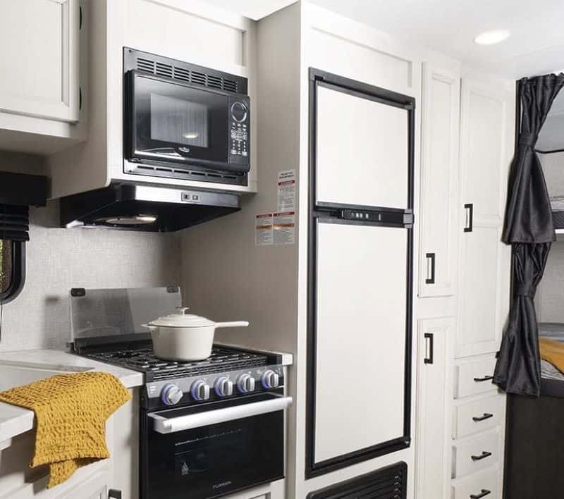 Does an RV Fridge Work Better On Gas Or Electric Cover