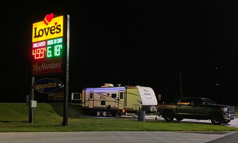 Can You Park Overnight at RV-Friendly Gas Stations?