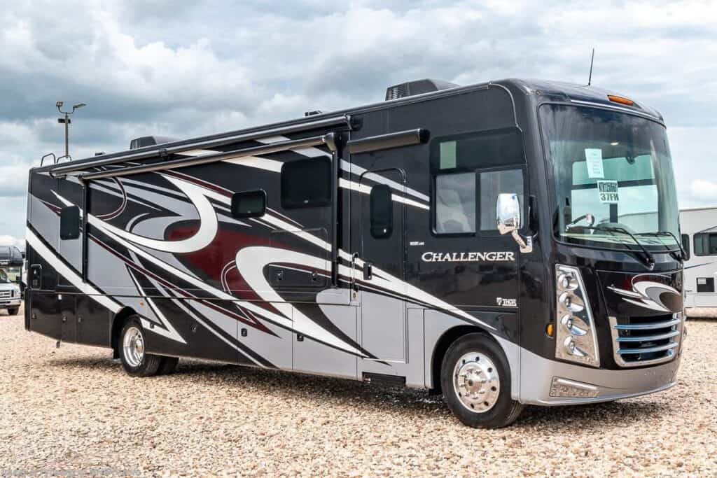 Thor Challenger 37FH Exterior - Class A motorhomes with opposing slides